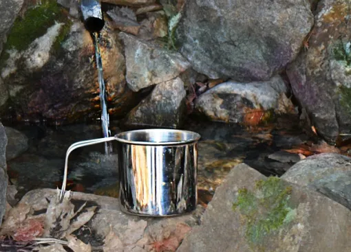 L’eau : un geste simple pour prendre soin de soi au quotidien, Golfe de Saint-Tropez, Serenity Bien-Être